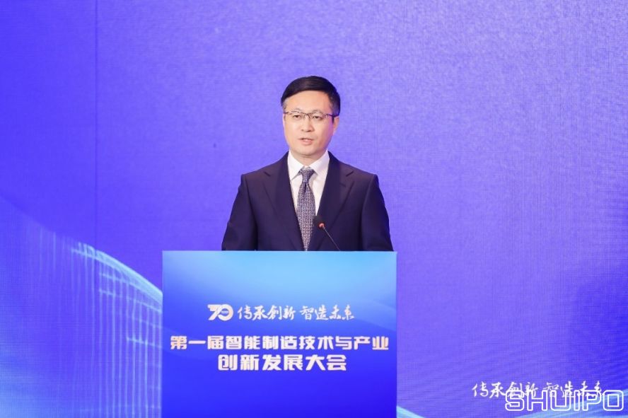 北京市西城區(qū)委副書記、區(qū)長劉東偉